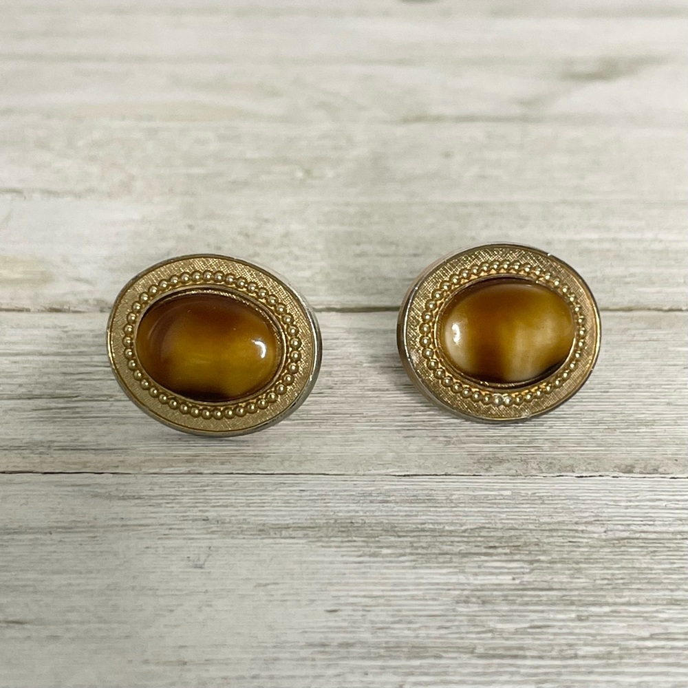 Gold Tone Tigers Eye Cabochon Oval Cuff Links